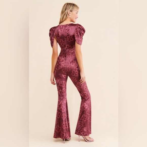 Free People Pants - NWOT Free People Mulberry Floral Rosaline Velvet Jumpsuit Size Large